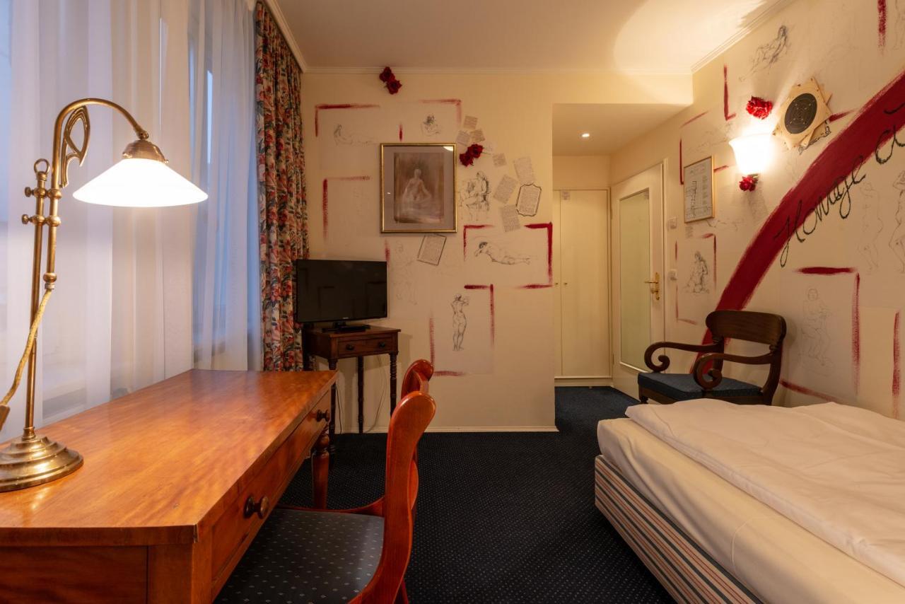 Olympic Hotel